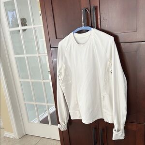 lululemon athletica Cream Long Sleeve Sweater